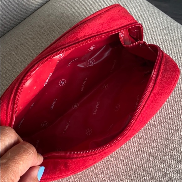 CHANEL RED COSMETIC CASE ----ITEM SOLD---- - Picture 8 of 8